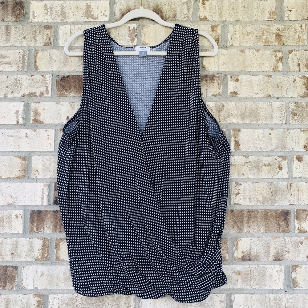 Old navy top size XXL